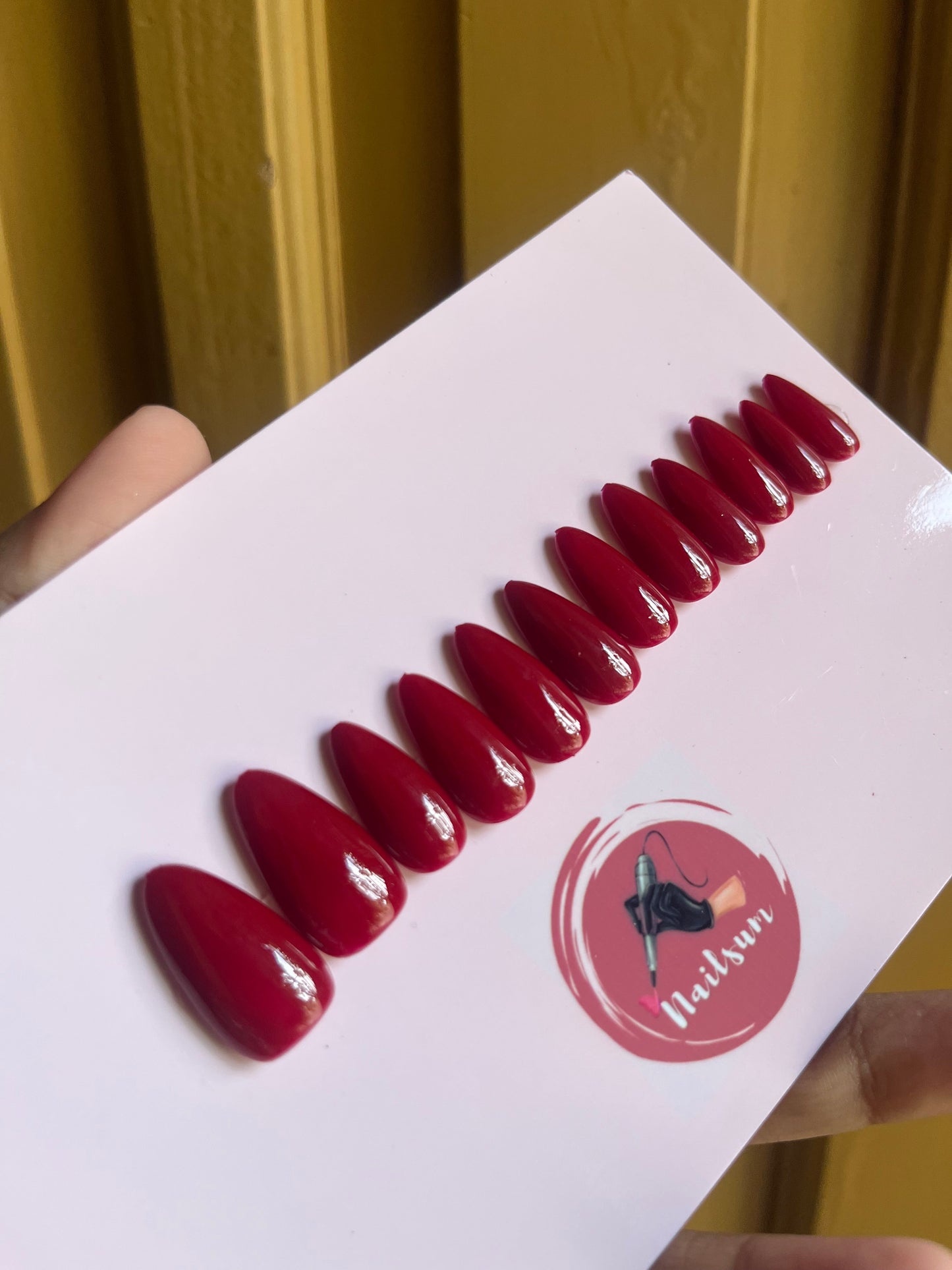 GLOSSY HOT RED SOLID SET - Nailsum