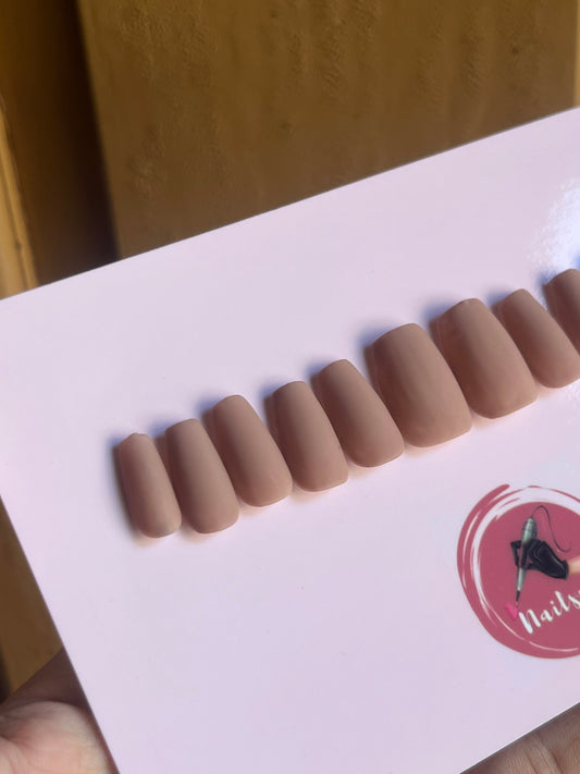 NUDE SOLID MATTE SET