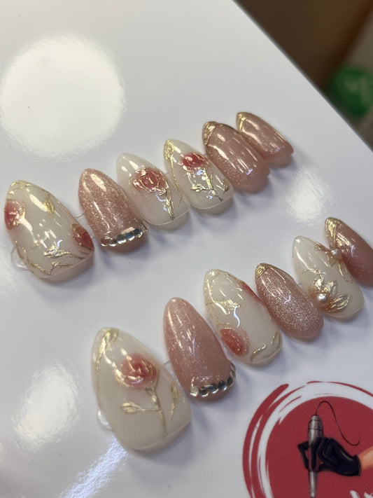 ROSE PETAL CATEYE SET