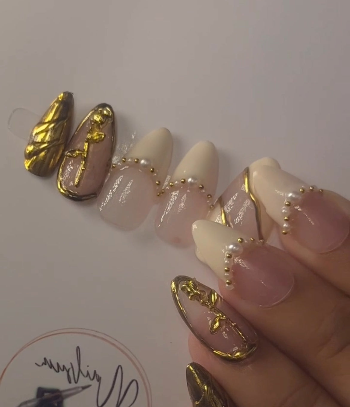 ZARI SET (OFF WHITE) - Nailsum